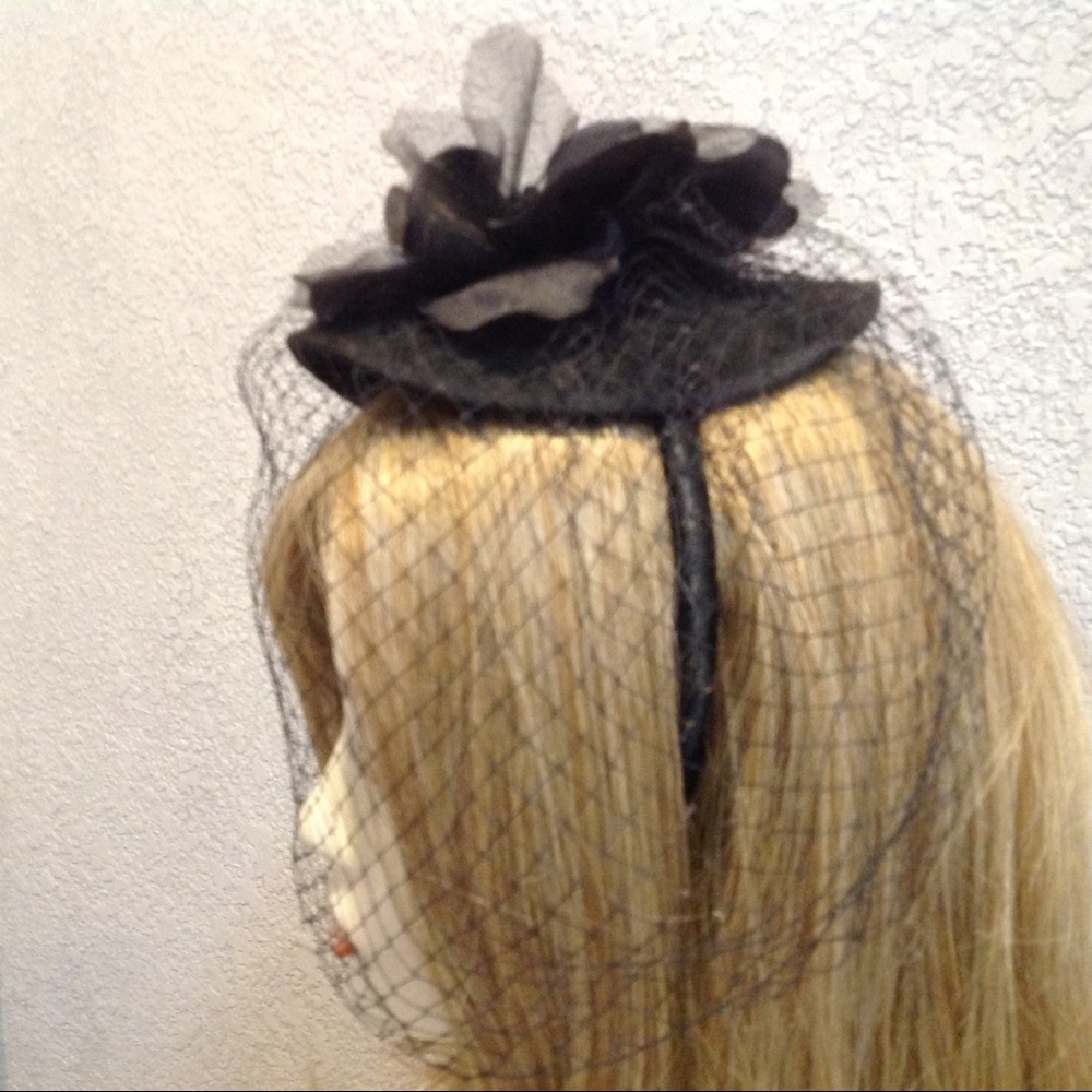 Hat - Picture 2 of 7